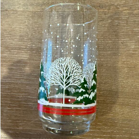 Vintage Set of 4 Libbey Snowy Pines Christmas Tumbler Drinking Glasses Libby - Picture 2 of 4
